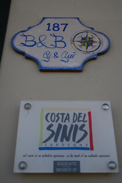 B&B Gi & Gio Cabras Exterior photo